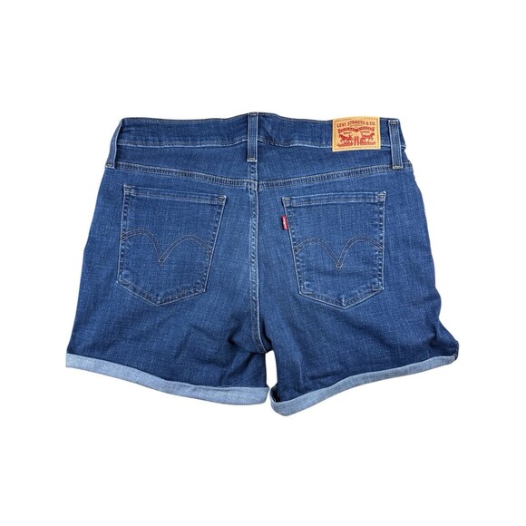 Levi’s Mid Length Denim Super Soft Short Size 30 Women’s Medium Wash Cuffed - Picture 2 of 7
